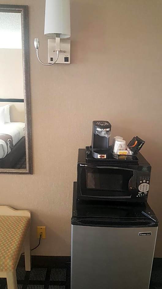 Quality Inn Near Lake Marble Falls