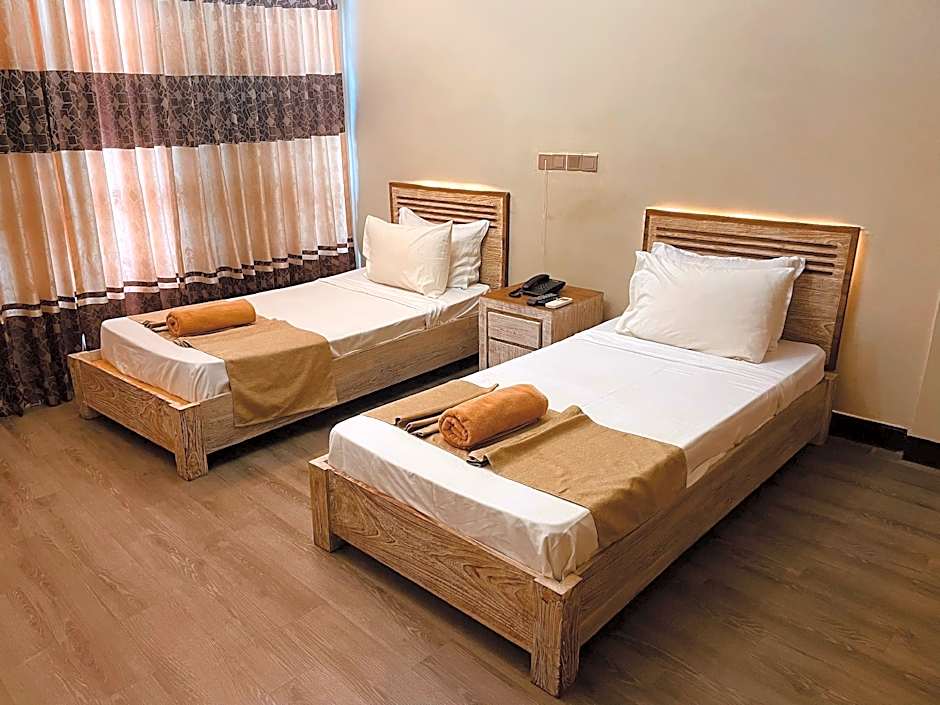 Photo 1 of 3 of Standard Twin Room