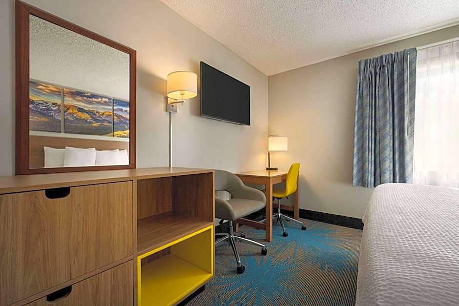 Days Inn by Wyndham Carbondale