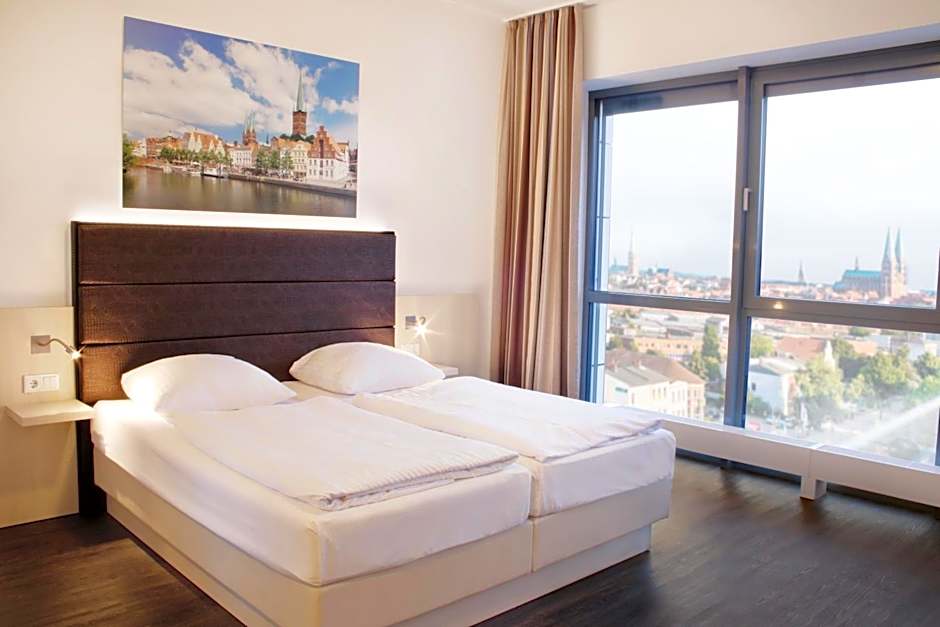 Photo 1 of 24 of Viva Hotel Lubeck