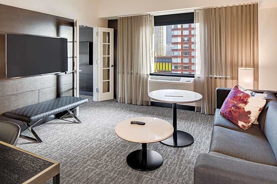 DoubleTree By Hilton Hotel Jersey City