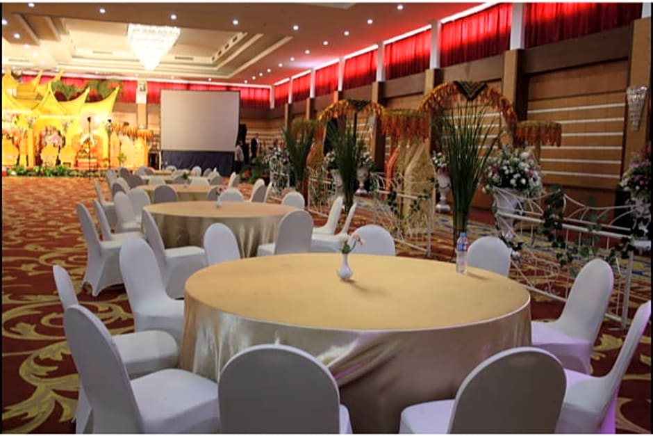 Grand Asrilia Hotel Convention and Restaurant