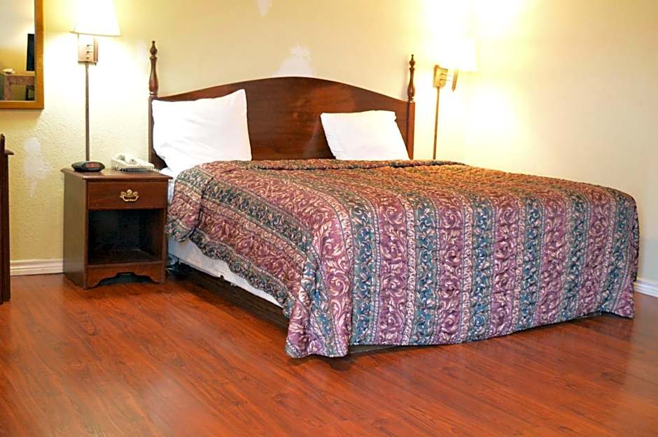 Knights Inn Greenville