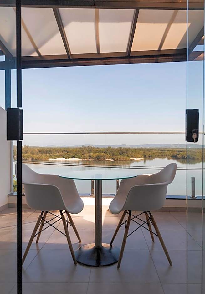 Suítes Luxo Marambaia- Epic House