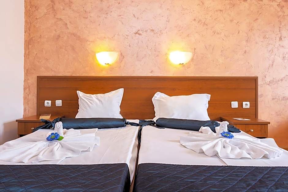 Complex Sunrise by HMG - All Inclusive