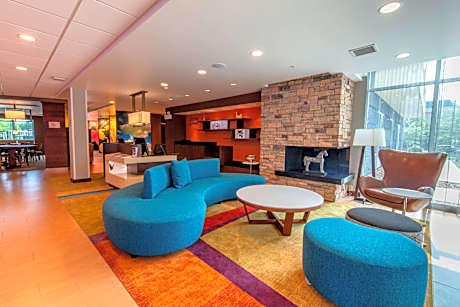 Fairfield Inn & Suites by Marriott Atlanta Woodstock