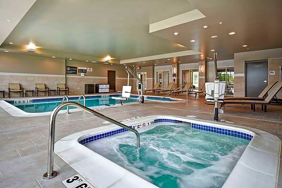 Hilton Garden Inn Lansing West