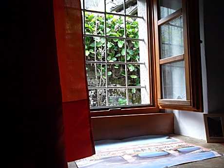 Bed in 4-Bed Mixed Dormitory Room