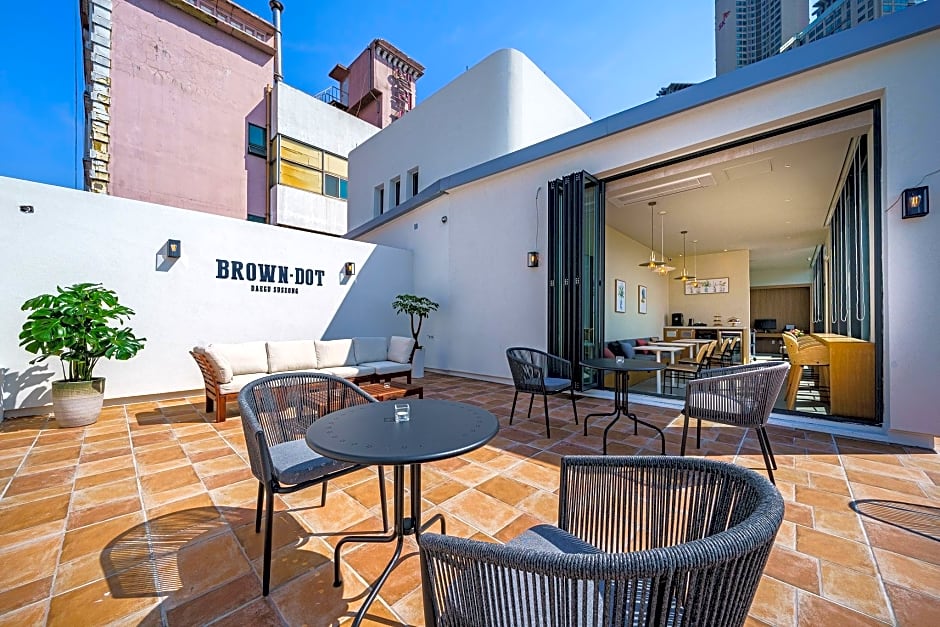 Daegu Suseong Brown Dot