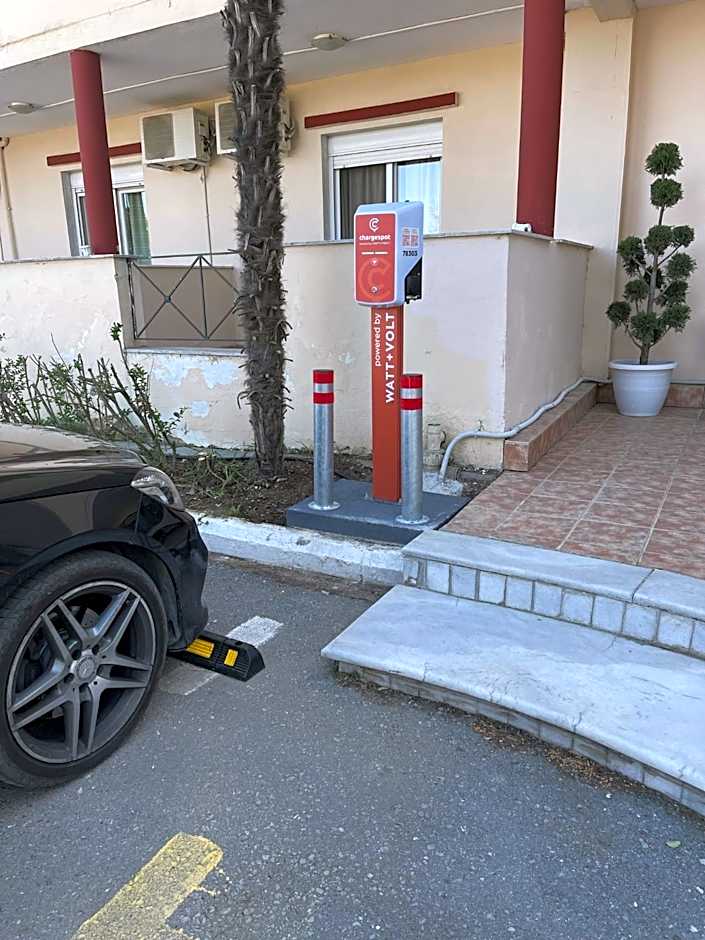 Kornilios Istron Hotel