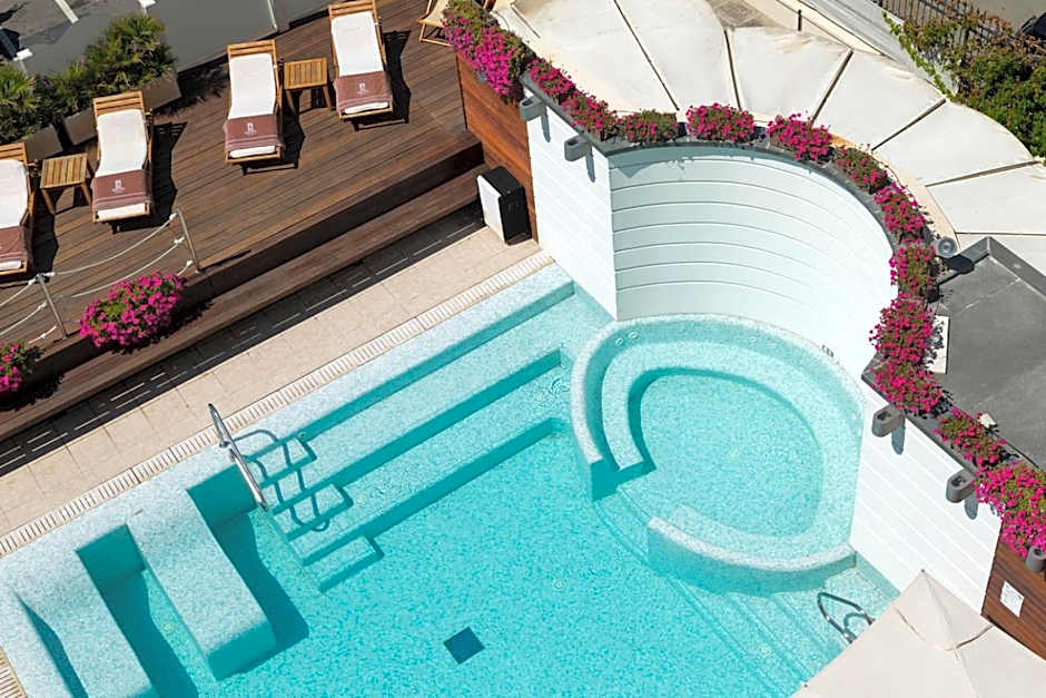 Novecento Suite Hotel