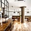 Metropol Hotel