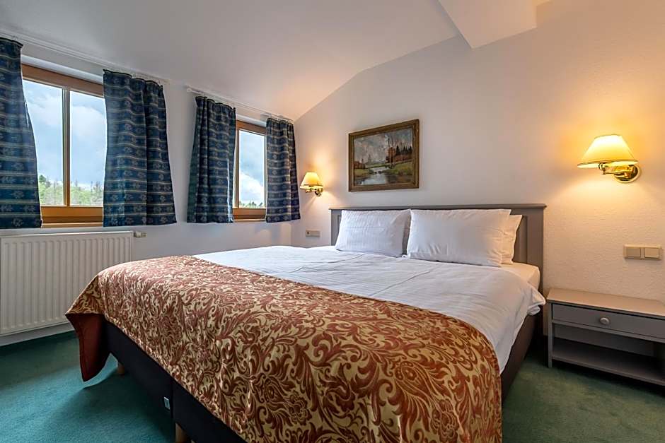 Photo 1 of 4 of Quadruple Room Waldseite