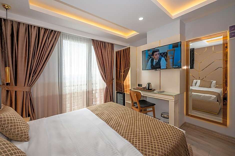 Luxury Airport Hotel By Zazzoni-İstanbul Airport