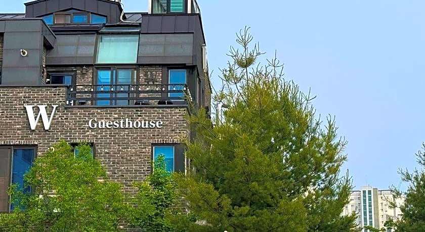 W Premium Guesthouse Incheon airport