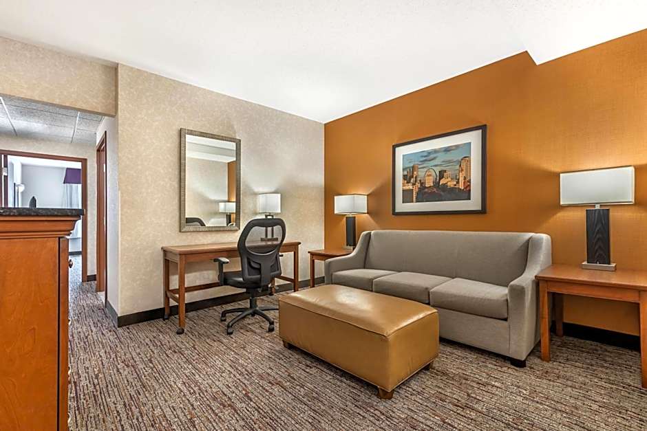 Drury Inn & Suites St. Louis near Forest Park