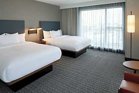 Queen Room with Two Queen Beds and Roll-In Shower - Mobility Access
