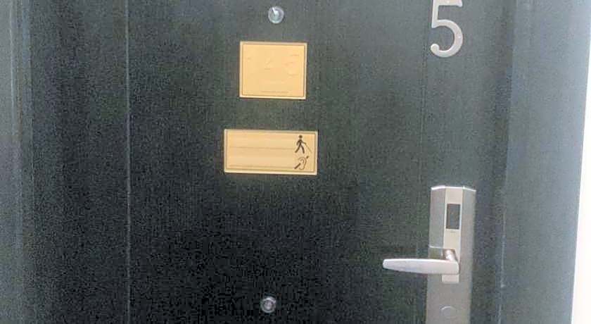 Grand Lily Hotel Suites