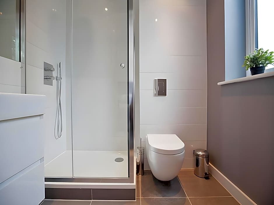 One White's Row Apartments