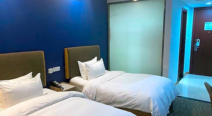 Holiday Inn Express Nanjing Xuanwu Lake By IHG