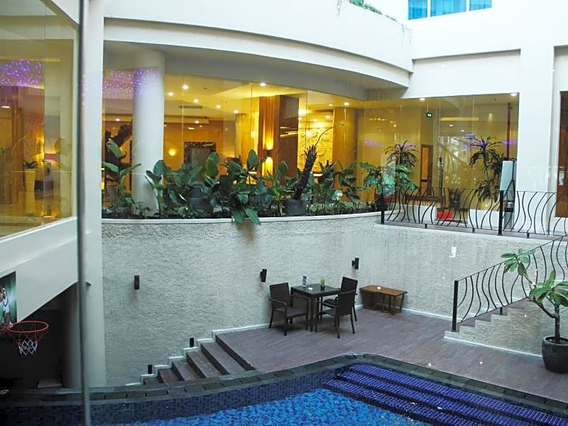 Cavinton Hotel Yogyakarta by Tritama Hospitality