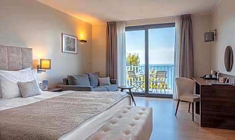 Superior Double or Twin Room with Balcony and Sea View