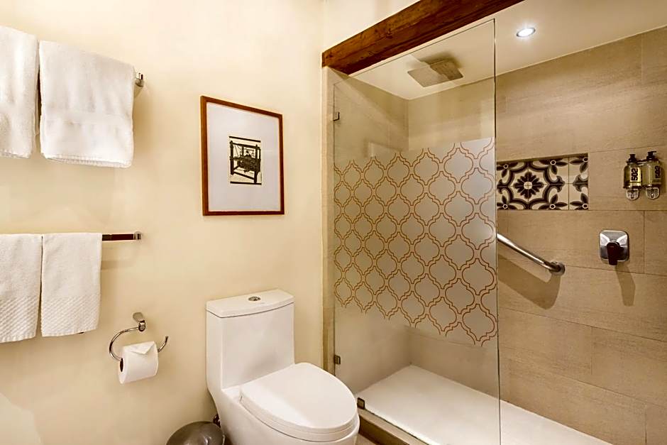 Porta Hotel Antigua
