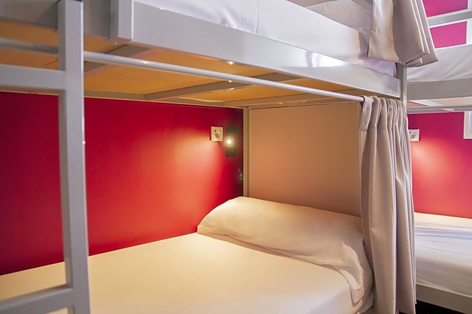 room00 Valencia Hostel