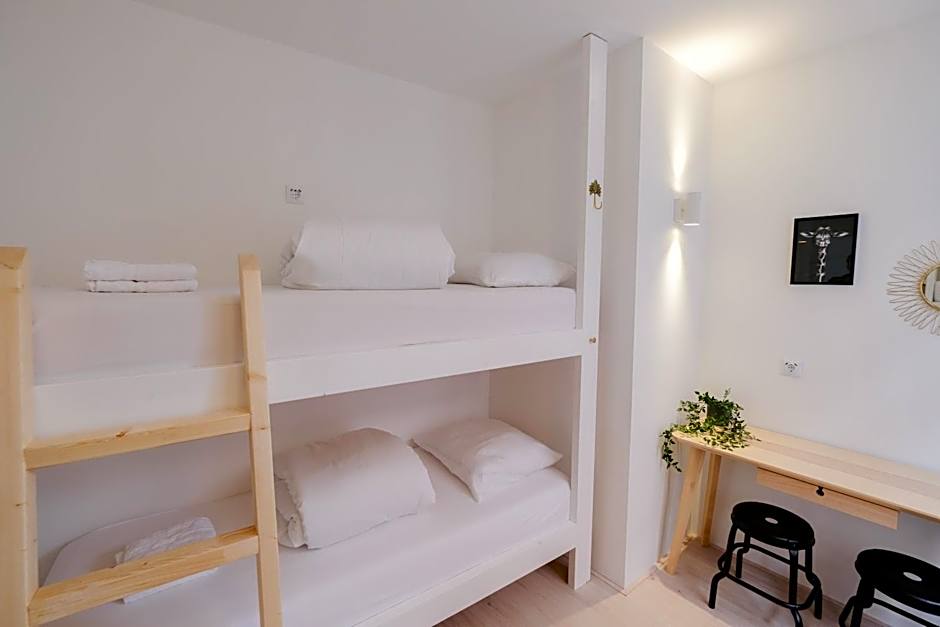 Tiny Private City Rooms Haarlem