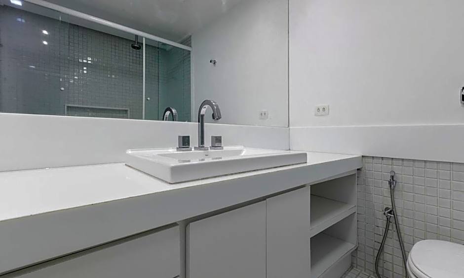 Tabas Espaçoso apê 3 quartos em Ipanema IP0046