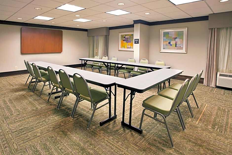 Hampton Inn By Hilton Atlanta-Town Center/Kennesaw