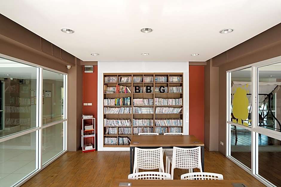 Burapha Bangsaen Garden Apartment