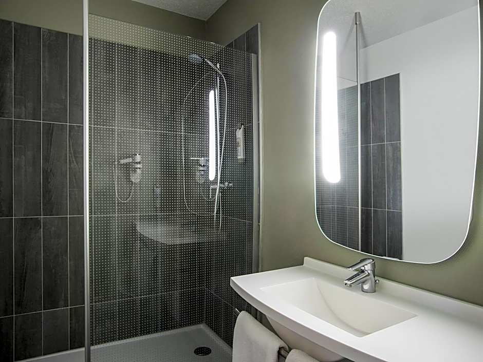 ibis Tarbes Odos
