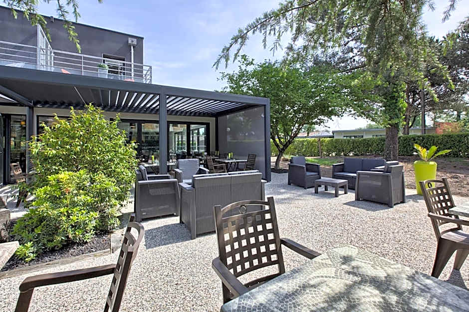 Au Comté d'Ornon Hôtel & Spa