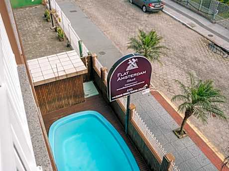 QUARTO DUPLO VISTA LATERAL MAR