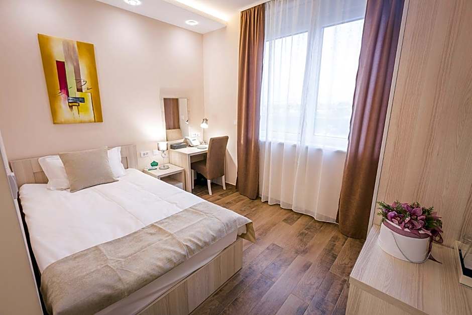 Hotel Mar Garni