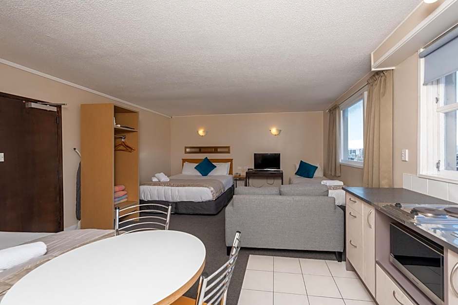 Capital View Motor Inn - Free Parking