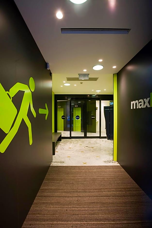 Maxhotel