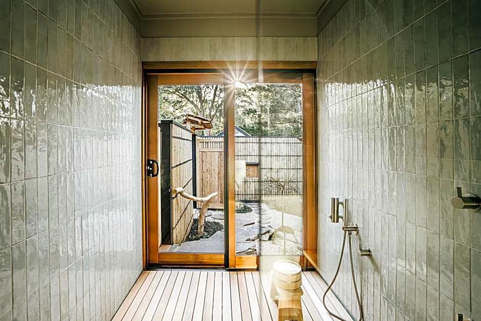 Shizuka Ryokan Japanese Country Spa & Wellness Retreat