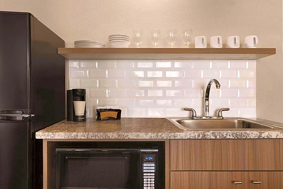 Country Inn & Suites by Radisson, Shoreview-Mounds View, MN