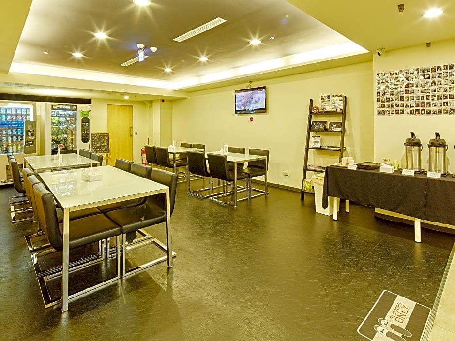 Single Inn Kaohsiung