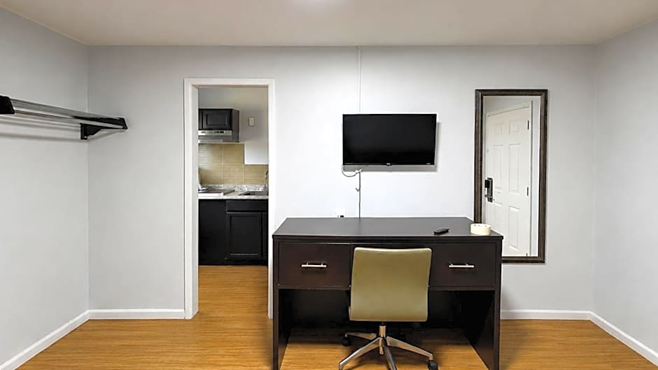 Studio 6 Suites Belton, TX