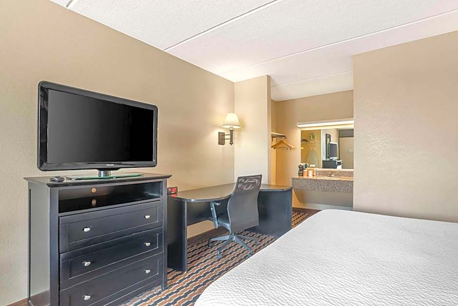 Quality Inn near Speedway