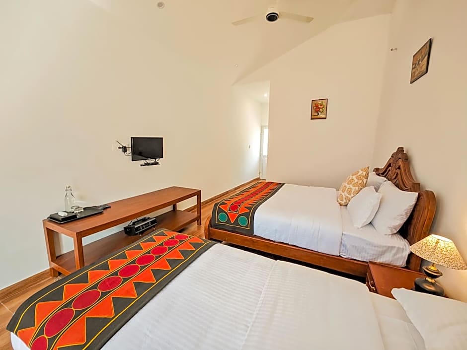 Ibex Resorts, Valparai Mistly