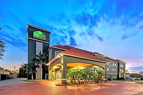 La Quinta Inn & Suites by Wyndham Alamo at East McAllen
