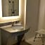 Comfort Suites