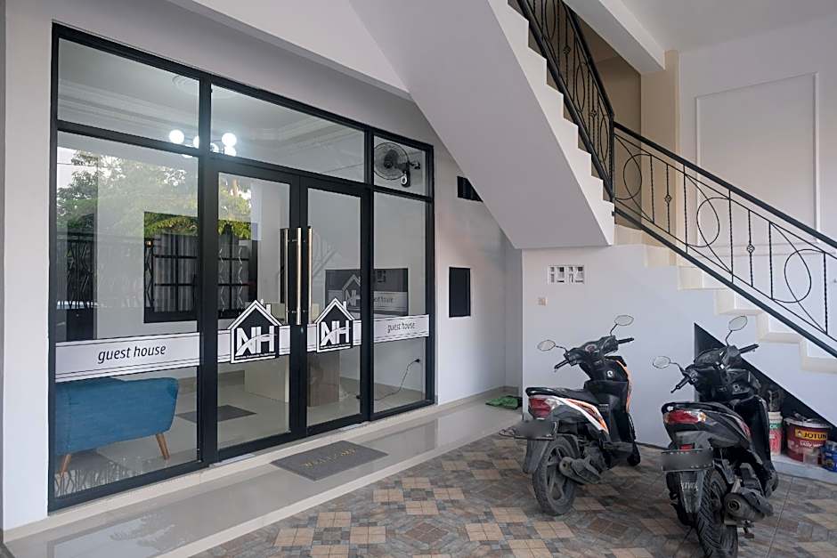 RedDoorz Syariah near UNIMUS Semarang