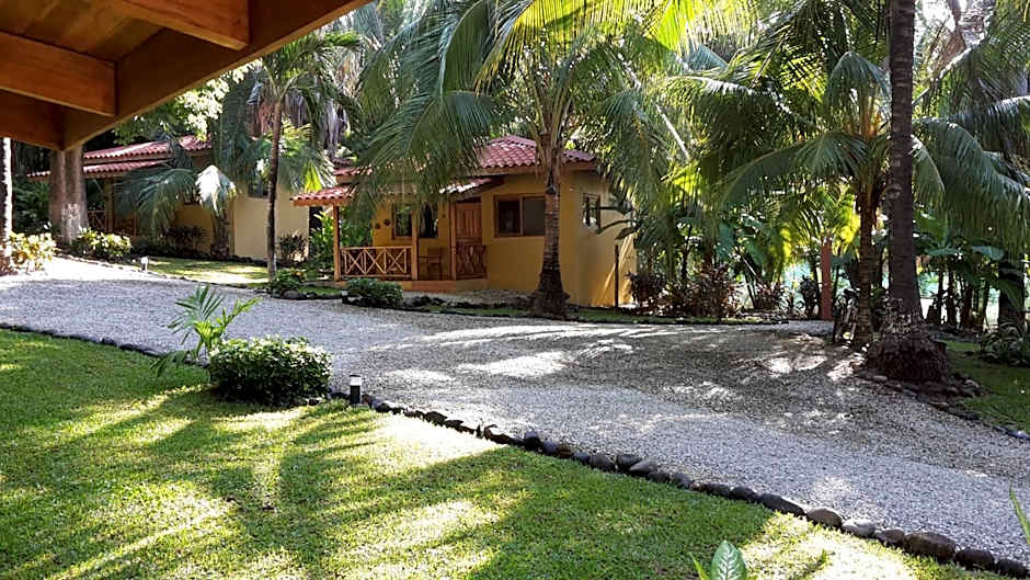 Esencia Hotel and Villas