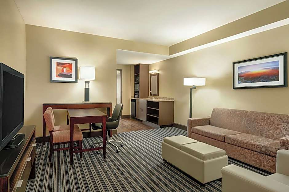 Embassy Suites By Hilton Salt Lake / West Valley City
