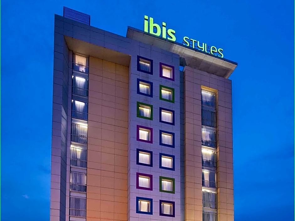 Ibis Styles Solo